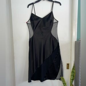 Thistle and spire silk dress size large mesh on the sides and at the back